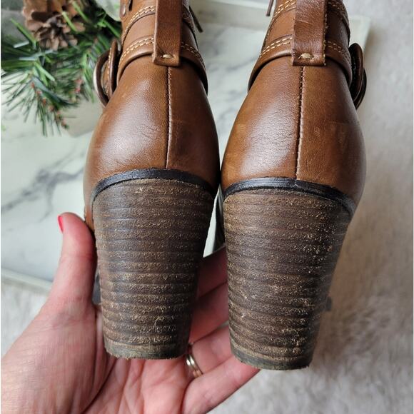 SOFFT By BORN Wyoming Brown Leather Ankle Boots Western Boho Comfort Size 7 - Picture 11 of 13